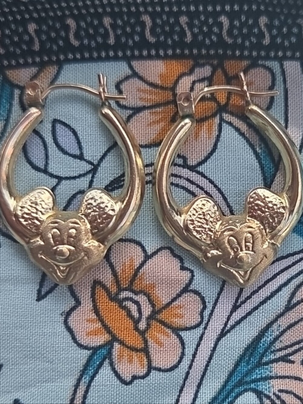 14k GOLD Vintage Mickey Mouse  Hoop Earrings